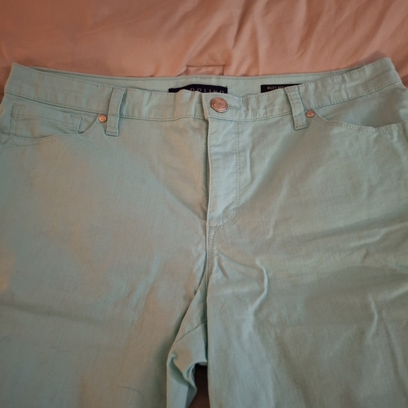 Bandolino Women's Aqua Bermuda Shorts - Picture 5 of 9